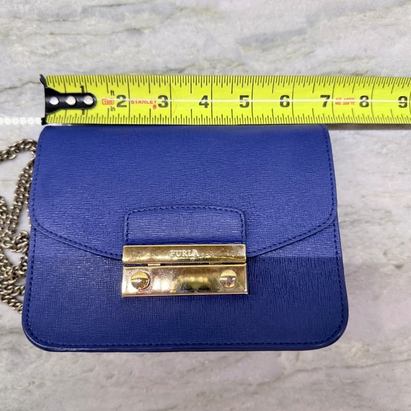 FURLA Navy Blue Crossbody With Gold Chain Strap - Picture 3 of 12
